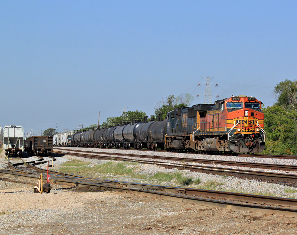 BNSF 4416